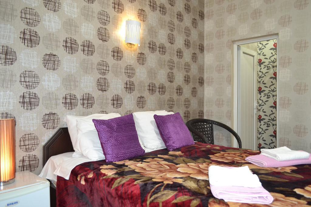Hotel Elite House Батуми Экстерьер фото