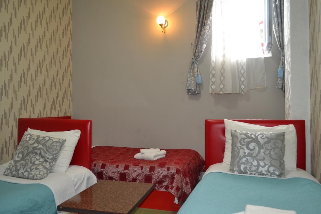 Hotel Elite House Батуми Экстерьер фото