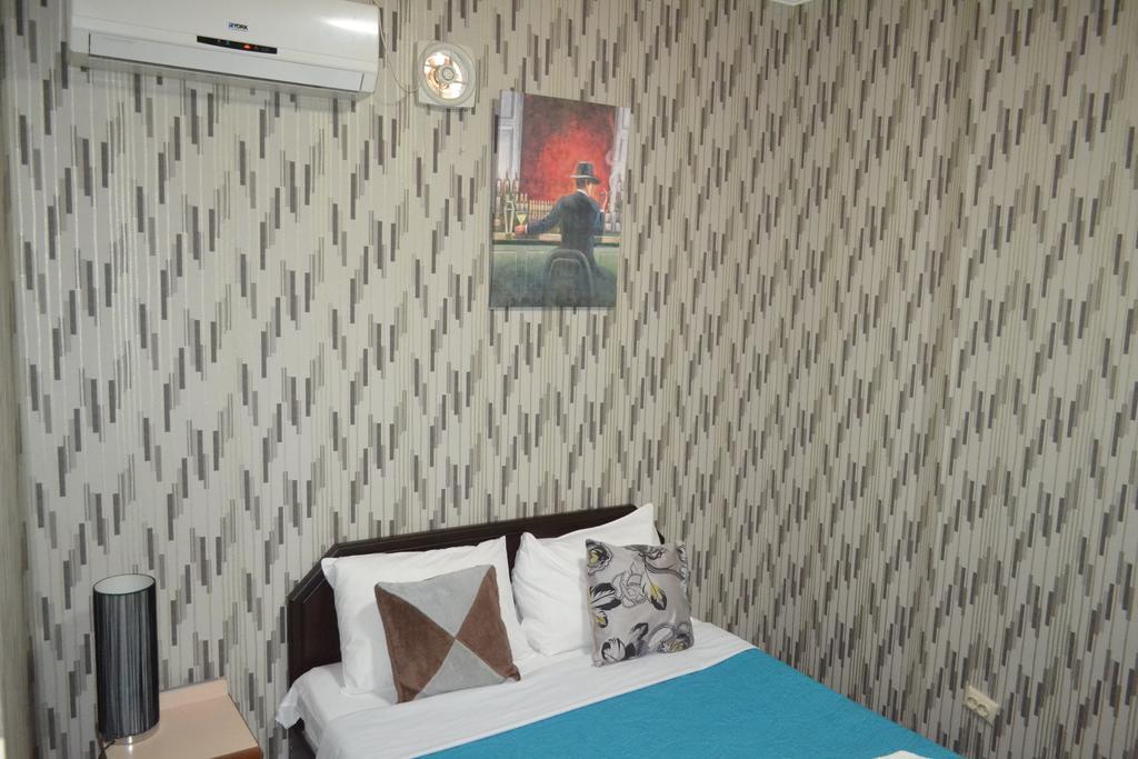 Hotel Elite House Батуми Экстерьер фото