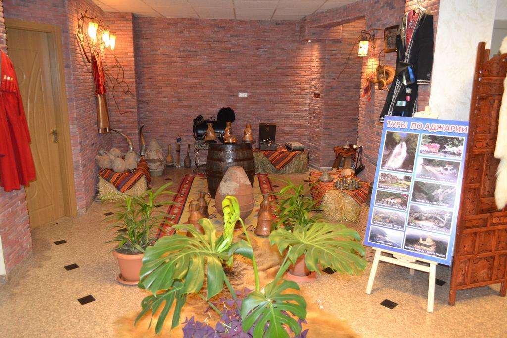 Hotel Elite House Батуми Экстерьер фото